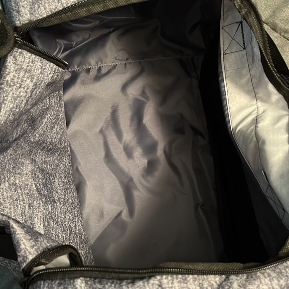Adidas Duffel Bag - Picture 4 of 5